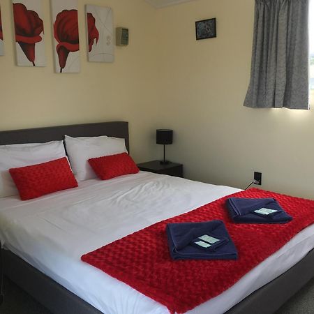 Otorohanga Kiwi Holiday Park Luaran gambar