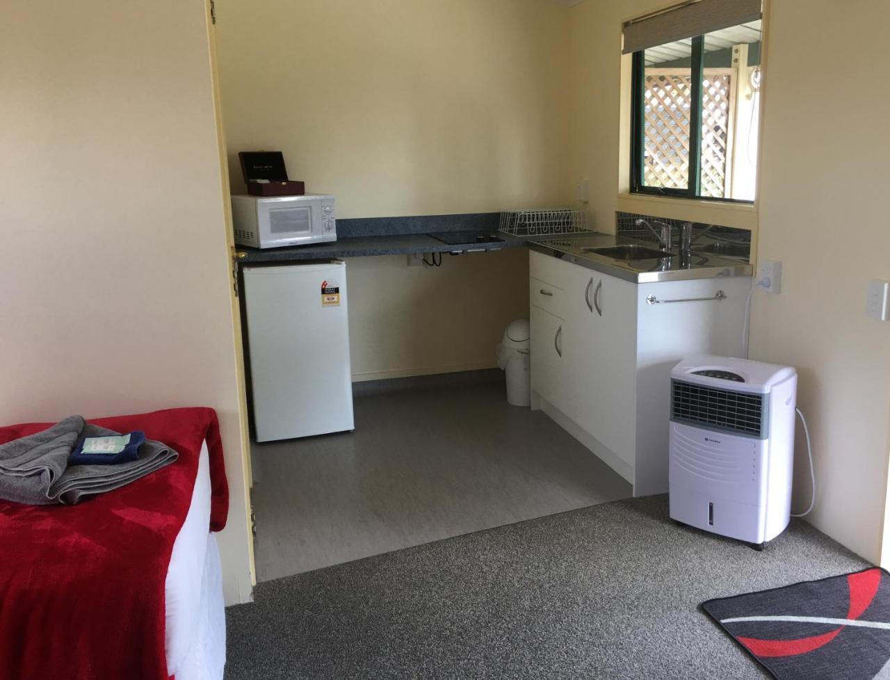 Otorohanga Kiwi Holiday Park Luaran gambar